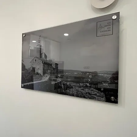 Maison Au Pied Du Château + Parking Privé