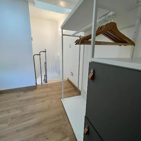 Maison Au Pied Du Château + Parking Privé Сasa de vacaciones *