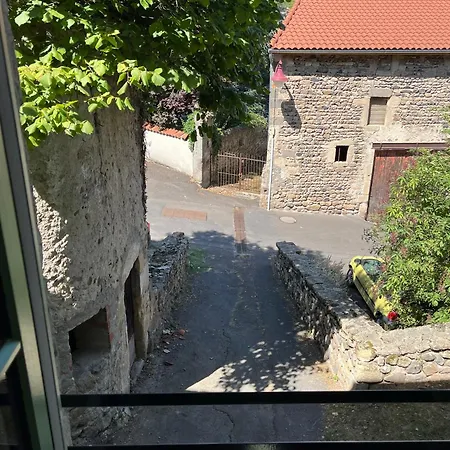 Сasa de vacaciones Maison Au Pied Du Château + Parking Privé