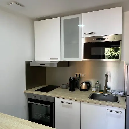 Maison Au Pied Du Château + Parking Privé Сasa de vacaciones *