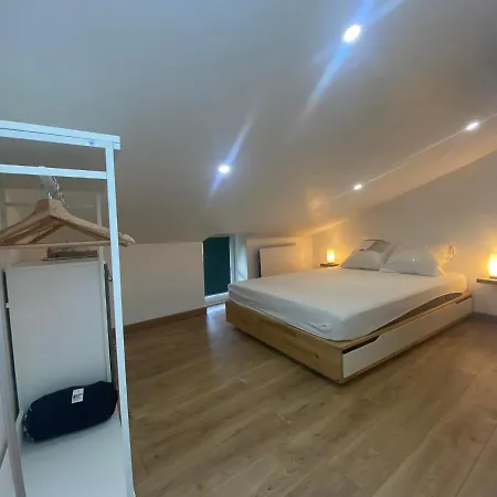 Maison Au Pied Du Château + Parking Privé *